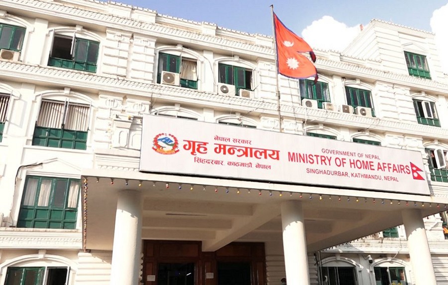 आफूखुसी नेता र राजदूत नभेट्न सुरक्षा अधिकारीहरूलाई गृहको निर्देशन, भेटे कारवाही गरिने